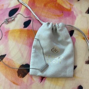 Kendra Scott necklace!